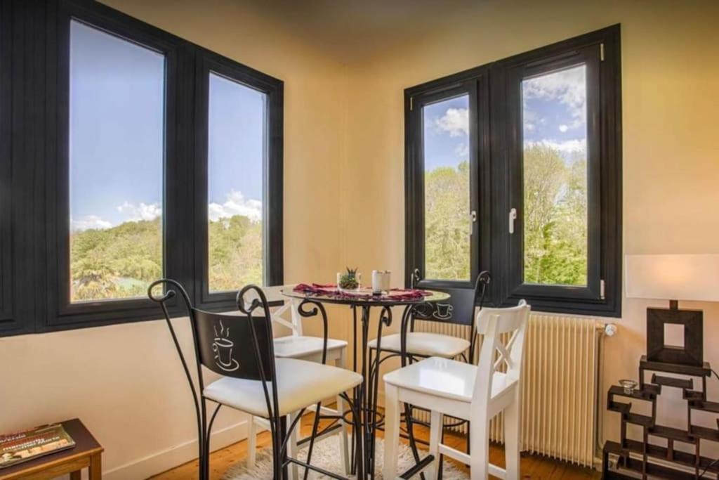 Villa Le Manoir Du Val Douvres-la-Délivrande Esterno foto