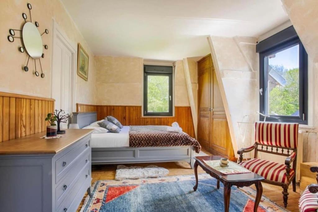 Villa Le Manoir Du Val Douvres-la-Délivrande Esterno foto