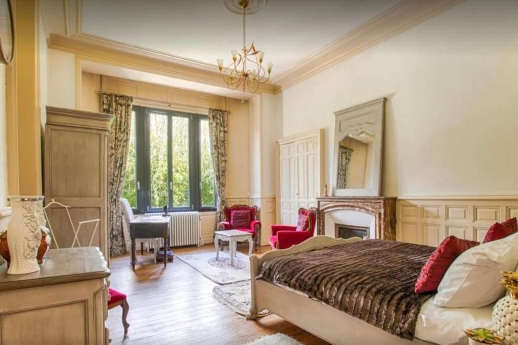Villa Le Manoir Du Val Douvres-la-Délivrande Esterno foto